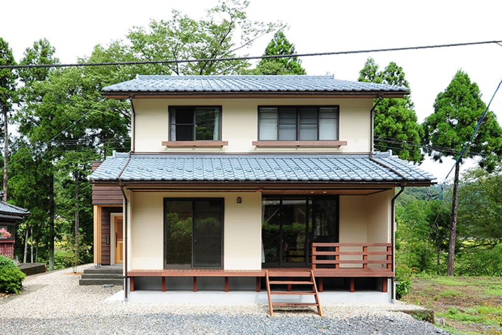 和モダン住宅外観