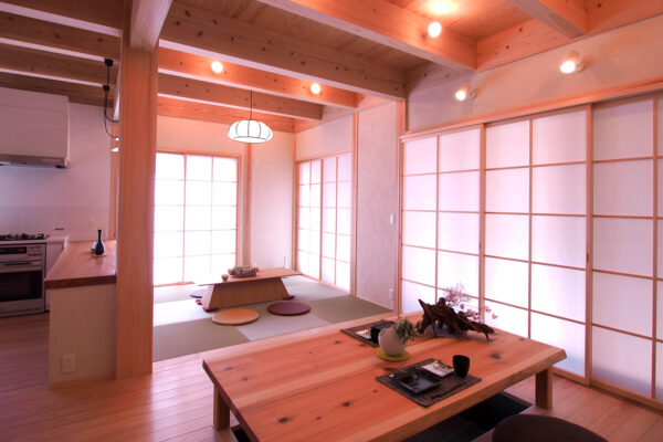 リビングと縁側