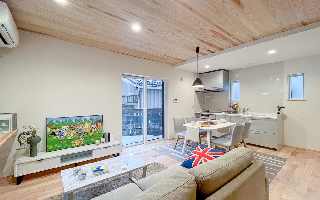 平屋住宅のダイニングリビング｜木ごころホーム